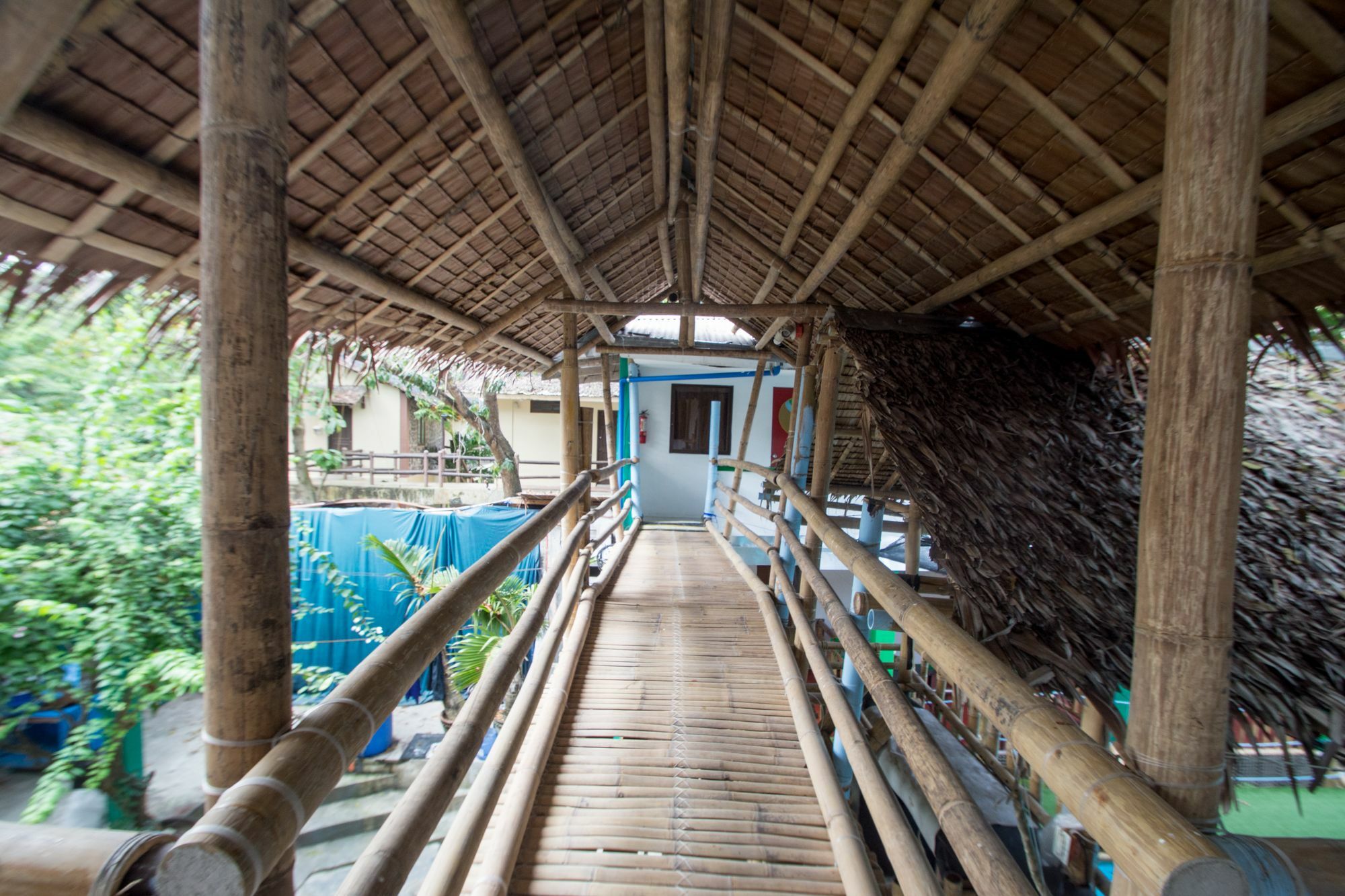 Jeepney Hostel And Kite Resort Balabag  المظهر الخارجي الصورة